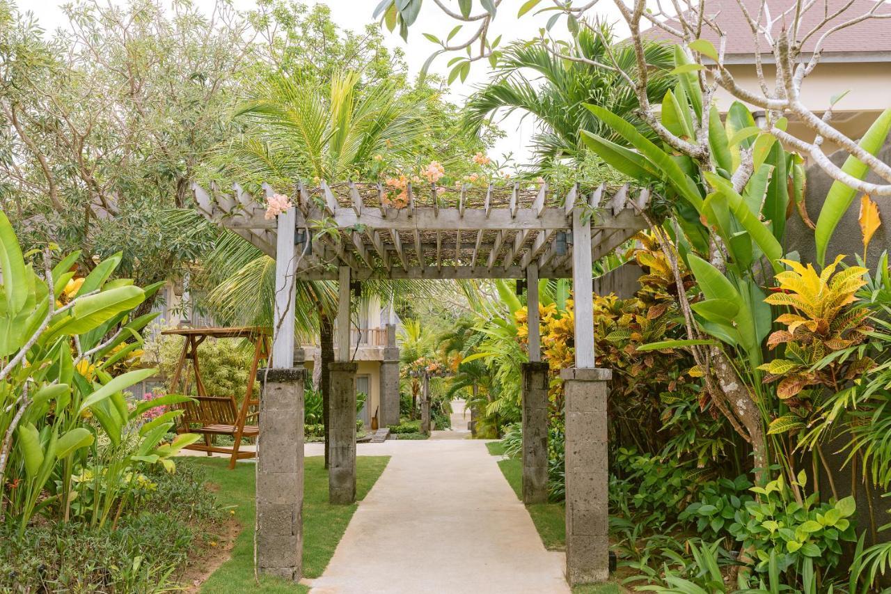 La Berceuse Resort And Villa Nusa Dua By Taritiya Collection Εξωτερικό φωτογραφία