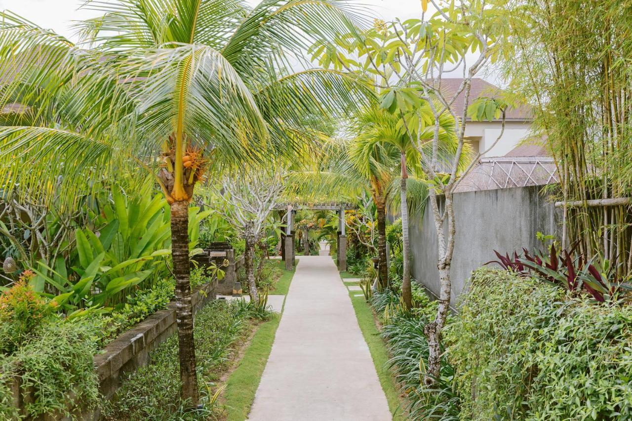 La Berceuse Resort And Villa Nusa Dua By Taritiya Collection Εξωτερικό φωτογραφία